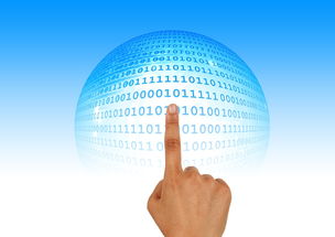 英超球队融合AI心率追踪模型动态调整球员出场时间，2021英超新星